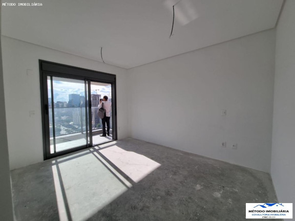 Imagem Imóvel com 4 Quartos à Venda, 246 m² em Itaim Bibi - São Paulo Imagem Imóvel com 4 Quartos à Venda, 246 m² em Itaim Bibi - São Paulo