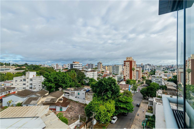 Imagem Imóvel com 2 Quartos à Venda, em Santana - Porto Alegre Imagem Imóvel com 2 Quartos à Venda, em Santana - Porto Alegre
