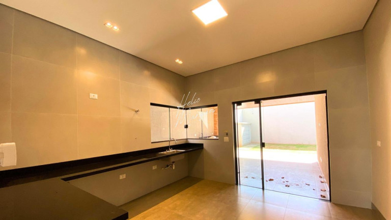Imagem Casa com 3 Quartos à Venda, 183 m² em Tiradentes - Campo Grande Imagem Casa com 3 Quartos à Venda, 183 m² em Tiradentes - Campo Grande