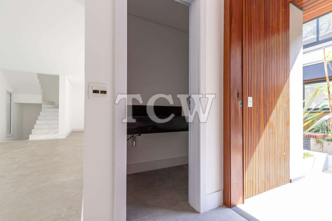 Imagem Casa de Condomínio com 4 Quartos à Venda, 367 m² em Santo Amaro - São Paulo