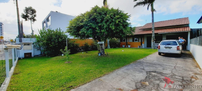 Imagem Casa com 3 Quartos à Venda, 165 m² em Igra Sul - Torres