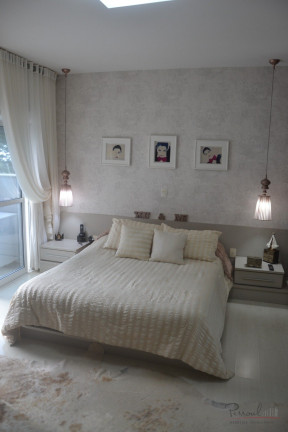 Imagem Casa com 4 Quartos à Venda, 306 m² em Jurerê - Florianópolis Imagem Casa com 4 Quartos à Venda, 306 m² em Jurerê - Florianópolis