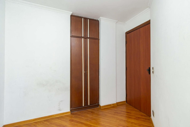 Imagem Apartamento com 3 Quartos à Venda, 59 m² em Novo Mundo - Curitiba Imagem Apartamento com 3 Quartos à Venda, 59 m² em Novo Mundo - Curitiba
