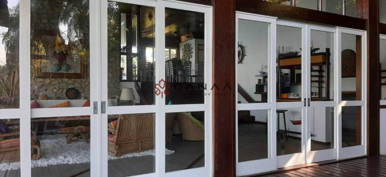 Imagem Casa com 5 Quartos à Venda, 520 m² em Vila Velha - Angra Dos Reis Imagem Casa com 5 Quartos à Venda, 520 m² em Vila Velha - Angra Dos Reis