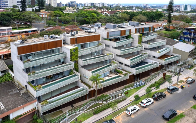 Imagem Apartamento com 3 Quartos à Venda, 374 m² em Três Figueiras - Porto Alegre Imagem Apartamento com 3 Quartos à Venda, 374 m² em Três Figueiras - Porto Alegre