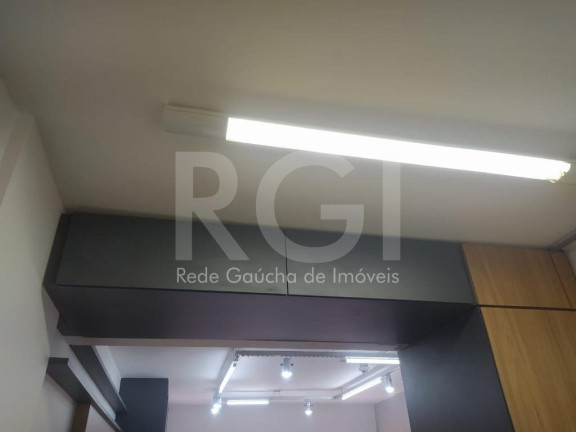 Imagem Sala Comercial para Alugar, em Centro Histórico - Porto Alegre Imagem Sala Comercial para Alugar, em Centro Histórico - Porto Alegre