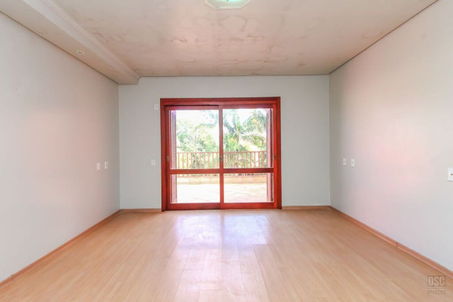 Imagem Casa com 3 Quartos à Venda, 337 m² em Cascata - Porto Alegre Imagem Casa com 3 Quartos à Venda, 337 m² em Cascata - Porto Alegre