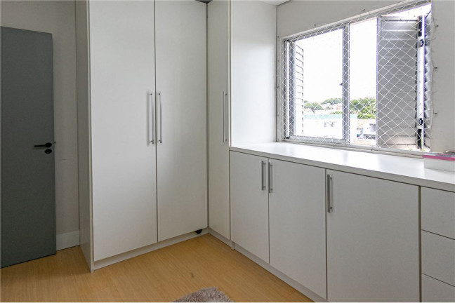 Imagem Imóvel com 3 Quartos à Venda, em Sarandi - Porto Alegre Imagem Imóvel com 3 Quartos à Venda, em Sarandi - Porto Alegre