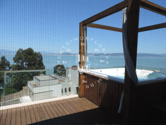 Imagem Casa com 5 Quartos à Venda, 1.220 m² em Cacupé - Florianópolis Imagem Casa com 5 Quartos à Venda, 1.220 m² em Cacupé - Florianópolis