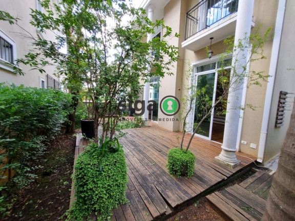 Imagem Casa com 4 Quartos à Venda, 400 m² em Brooklin - São Paulo Imagem Casa com 4 Quartos à Venda, 400 m² em Brooklin - São Paulo