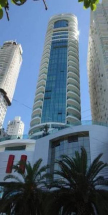 Apartamento com 3 Quartos para Alugar, 182 m² em Centro - Balneário Camboriú