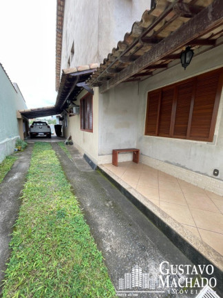 Imagem Casa com 3 Quartos à Venda, 480 m² em Village Santa Helena - Volta Redonda Imagem Casa com 3 Quartos à Venda, 480 m² em Village Santa Helena - Volta Redonda
