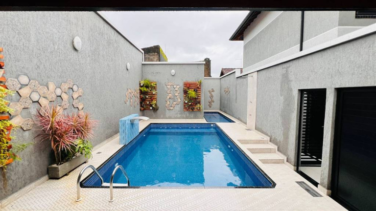Imagem Casa de Condomínio com 3 Quartos à Venda, 89 m² em Maracanã - Praia Grande Imagem Casa de Condomínio com 3 Quartos à Venda, 89 m² em Maracanã - Praia Grande