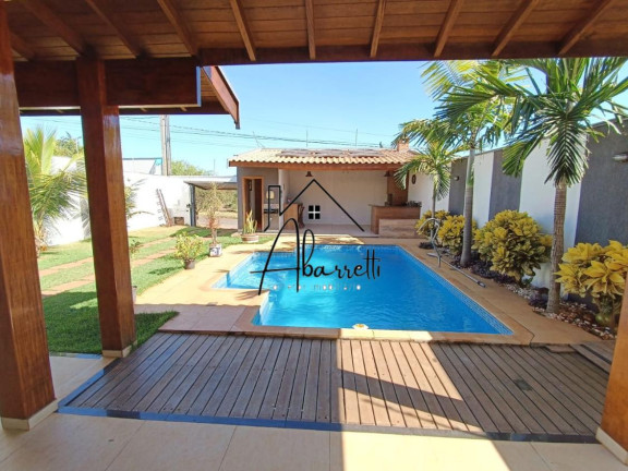 Imagem Casa com 3 Quartos à Venda, 200 m² em Centro - Rio Das Pedras Imagem Casa com 3 Quartos à Venda, 200 m² em Centro - Rio Das Pedras