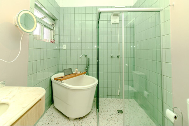 Imagem Imóvel com 3 Quartos à Venda, em Cidade Baixa - Porto Alegre Imagem Imóvel com 3 Quartos à Venda, em Cidade Baixa - Porto Alegre
