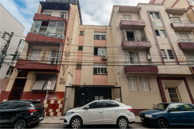 Imagem Imóvel com 1 Quarto à Venda, em Cidade Baixa - Porto Alegre Imagem Imóvel com 1 Quarto à Venda, em Cidade Baixa - Porto Alegre