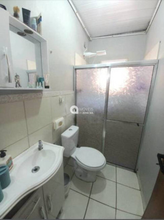Imagem Casa com 2 Quartos à Venda, 48 m² Imagem Casa com 2 Quartos à Venda, 48 m²