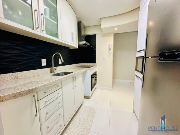 Imagem Apartamento com 2 Quartos à Venda, 65 m² em Centro - Balneário Camboriú