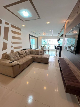 Apartamento com 3 Quartos à Venda, 115 m² em Centro - Balneário Camboriú