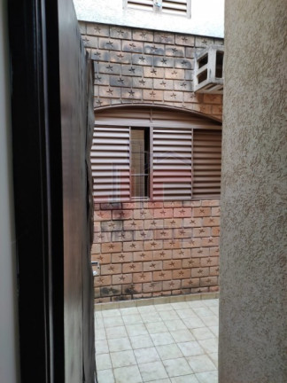 Imagem Casa com 3 Quartos à Venda, 229 m² em Vila Mariana - Ribeirão Preto Imagem Casa com 3 Quartos à Venda, 229 m² em Vila Mariana - Ribeirão Preto