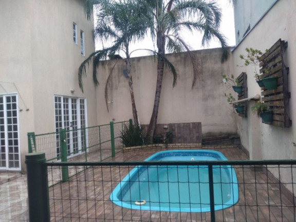 Imagem Casa com 3 Quartos à Venda, 199 m² em Jardim Itu - Porto Alegre