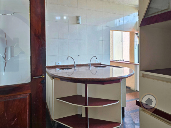 Imagem Casa com 4 Quartos à Venda, 320 m² em Vila Rosália - Guarulhos