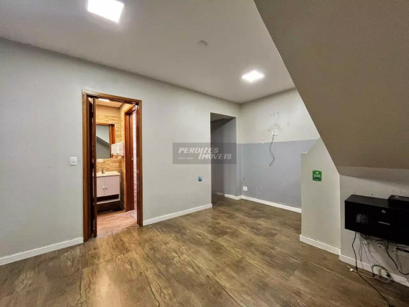 Imagem Casa com 5 Quartos à Venda ou Locação, 120 m² em Perdizes - São Paulo Imagem Casa com 5 Quartos à Venda ou Locação, 120 m² em Perdizes - São Paulo