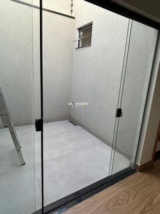 Imagem Casa com 3 Quartos à Venda, 148 m² Imagem Casa com 3 Quartos à Venda, 148 m²
