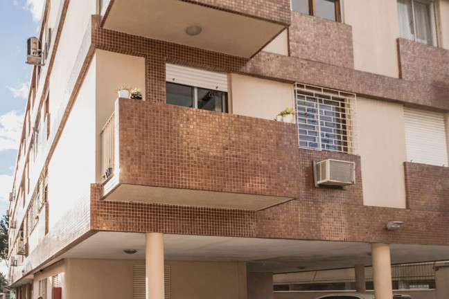 Imagem Imóvel com 2 Quartos à Venda, 55 m² em Santana - Porto Alegre Imagem Imóvel com 2 Quartos à Venda, 55 m² em Santana - Porto Alegre