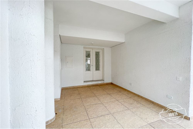 Casa com 3 Quartos à Venda,  em Mirandópolis - São Paulo