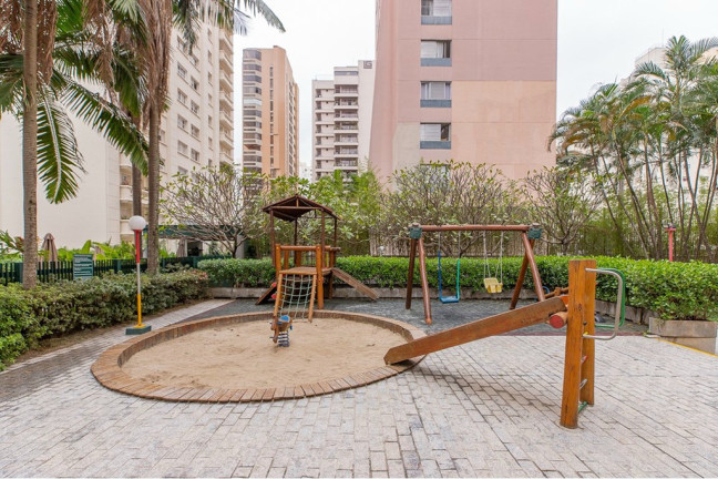 Imagem Imóvel com 4 Quartos à Venda, 146 m² em Moema - São Paulo Imagem Imóvel com 4 Quartos à Venda, 146 m² em Moema - São Paulo