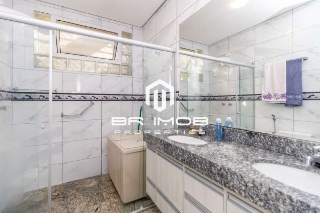 Imagem Casa com 4 Quartos à Venda, 265 m² em Planalto Paulista - São Paulo Imagem Casa com 4 Quartos à Venda, 265 m² em Planalto Paulista - São Paulo