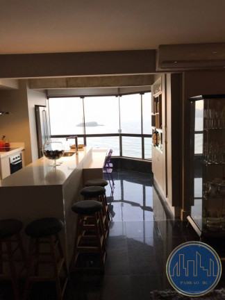 Imagem Apartamento com 4 Quartos para Alugar, 180 m² em Centro - Balneário Camboriú