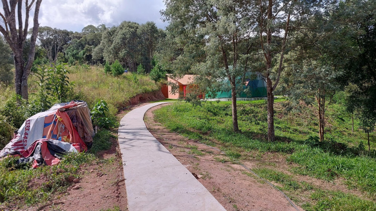 Imagem Chácara com 6 Quartos à Venda, 1 m² em Felpudo - Campo Largo Imagem Chácara com 6 Quartos à Venda, 1 m² em Felpudo - Campo Largo