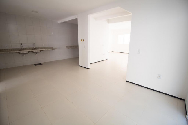 Imagem Casa com 3 Quartos à Venda, 245 m² em Edson Queiroz - Fortaleza