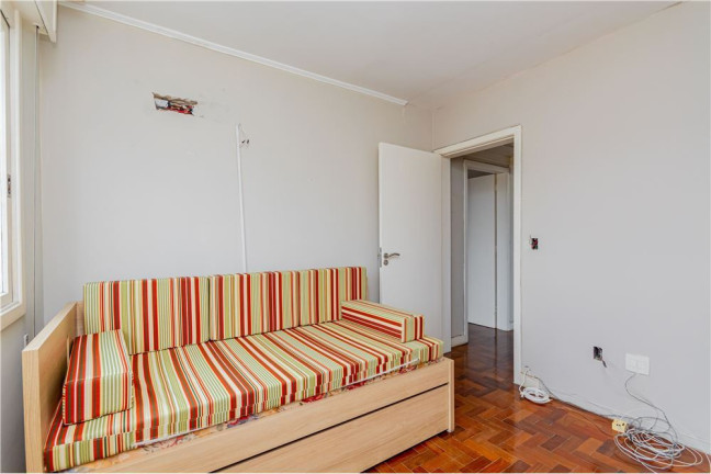 Imagem Imóvel com 2 Quartos à Venda, em Santana - Porto Alegre Imagem Imóvel com 2 Quartos à Venda, em Santana - Porto Alegre