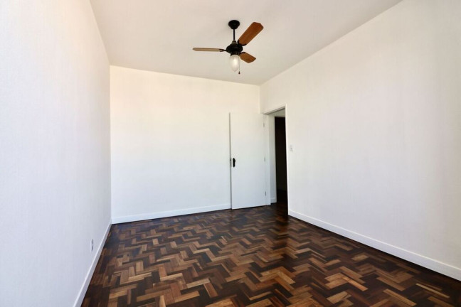 Imagem Apartamento com 1 Quarto à Venda, 45 m² em Centro Histórico - Porto Alegre Imagem Apartamento com 1 Quarto à Venda, 45 m² em Centro Histórico - Porto Alegre