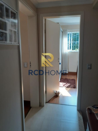 Imagem Casa com 4 Quartos à Venda, 199 m² em Uberaba - Curitiba