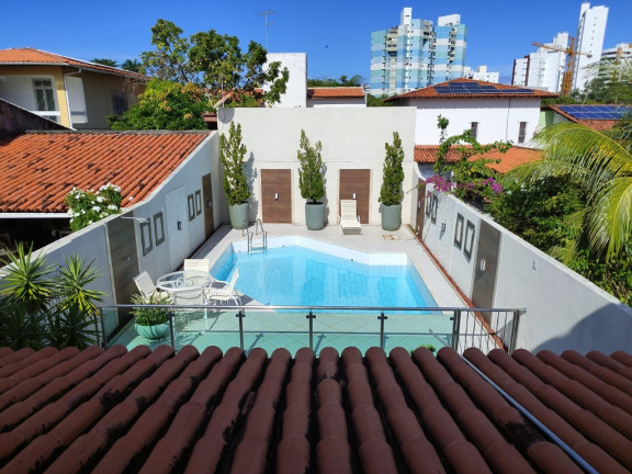 Imagem Casa com 3 Quartos à Venda, em Itaigara - Salvador Imagem Casa com 3 Quartos à Venda, em Itaigara - Salvador