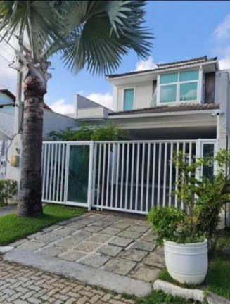 Imagem Casa com 3 Quartos à Venda, 250 m² em Camboinhas - Niterói Imagem Casa com 3 Quartos à Venda, 250 m² em Camboinhas - Niterói