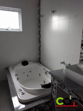 Imagem Casa com 5 Quartos à Venda, 240 m² em Jardim Monte Almo - Poços De Caldas Imagem Casa com 5 Quartos à Venda, 240 m² em Jardim Monte Almo - Poços De Caldas