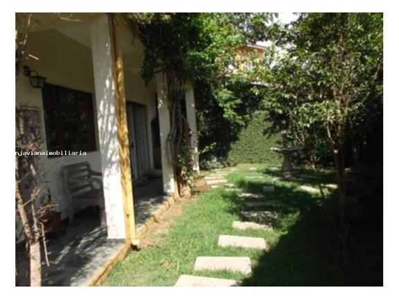 Imagem Casa à Venda, em São Paulo 2 - Cotia Imagem Casa à Venda, em São Paulo 2 - Cotia