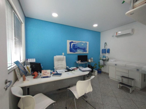 Imagem Casa com 10 Quartos para Alugar, 347 m² em Tatuapé - São Paulo