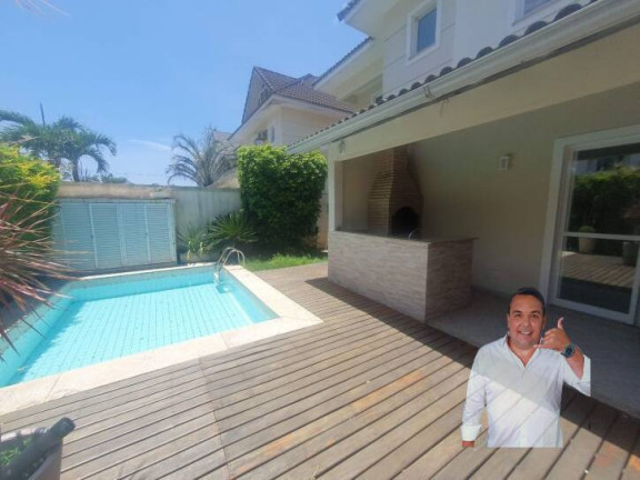 Imagem Casa com 4 Quartos à Venda, 240 m² em Recreio Dos Bandeirantes - Rio De Janeiro
