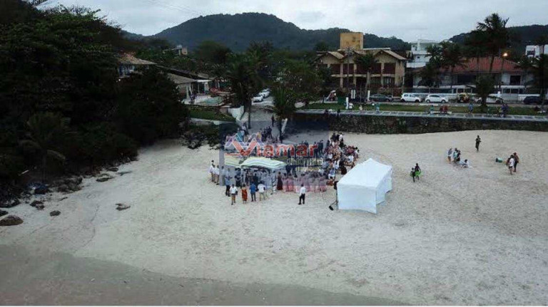 Imagem Casa com 5 Quartos para Temporada, 450 m² em Tombo - Guarujá Imagem Casa com 5 Quartos para Temporada, 450 m² em Tombo - Guarujá