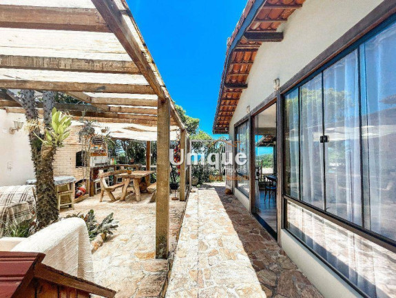 Imagem Casa com 3 Quartos à Venda, 180 m² em Ferradura - Armação Dos Búzios Imagem Casa com 3 Quartos à Venda, 180 m² em Ferradura - Armação Dos Búzios