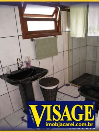 Imagem Casa com 3 Quartos à Venda, 150 m² em Jd. Das Oliveiras - Jacareí Imagem Casa com 3 Quartos à Venda, 150 m² em Jd. Das Oliveiras - Jacareí