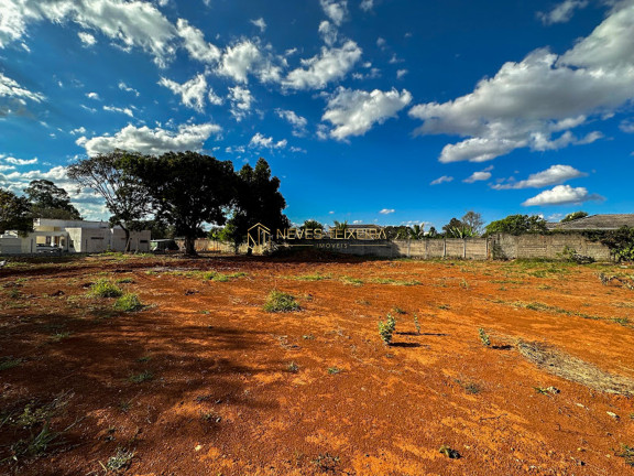 Terreno à Venda, 2.250 m² em Park Way - Brasília
