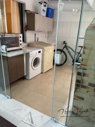 Imagem Apartamento com 2 Quartos à Venda, 65 m² em Centro - Balneário Camboriú