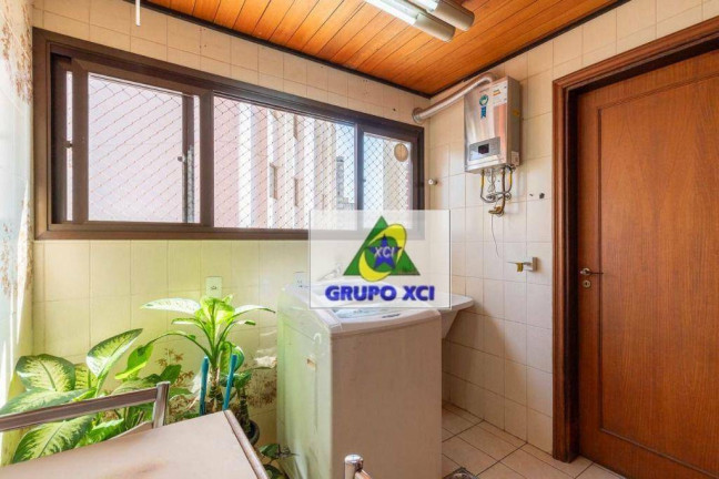 Imagem Apartamento com 3 Quartos à Venda, 181 m² em Cambuí - Campinas